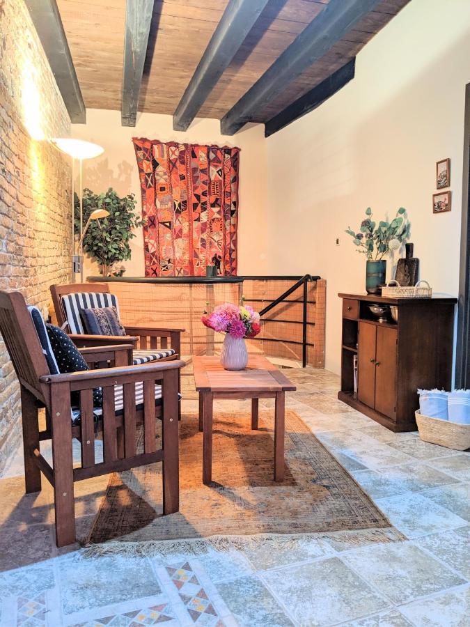 Private Courtyard Medieval Stone Home In Old Town Rovigno Esterno foto